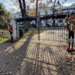 2 Hour December Holiday Lights Tour - The Sum Up