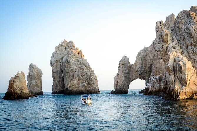 2-Hour Shore Excursion | Arch, Lovers Beach & Whale Encounters - The Itinerary: What Can You Expect?