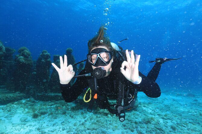 2 Tanks Dives Cancun Underwater Museum for Certified Divers - What Makes This Tour Special?