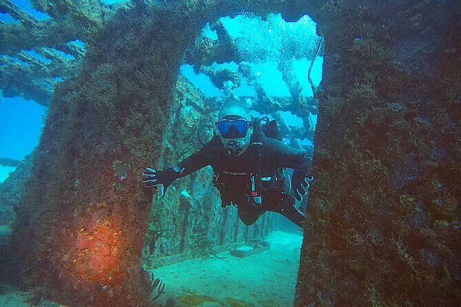 2 Tanks Scuba Diving Wreck and Reef in Cancun for Certified Divers - The Sum Up