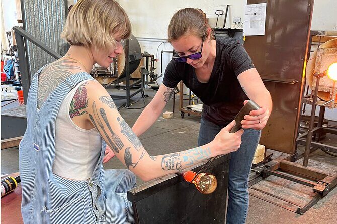 3 Hour Beginner Glass Blowing Class - What You Can Expect from the Glass Blowing Class