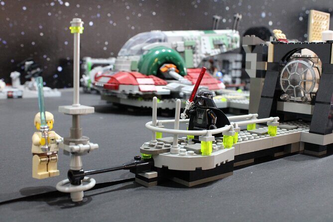 3 in 1 Viewpoint, Bicentennial Museum and Toy Show - Who Should Consider This Tour?