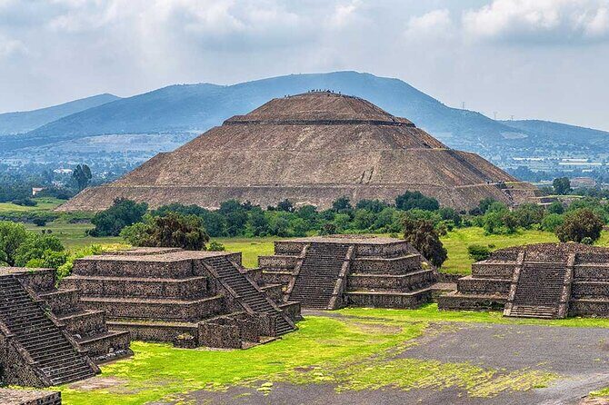 3X1 Teotihuacan, Basilica of Guadalupe, Tlatelolco and Tequila Tour - The Downside to Consider