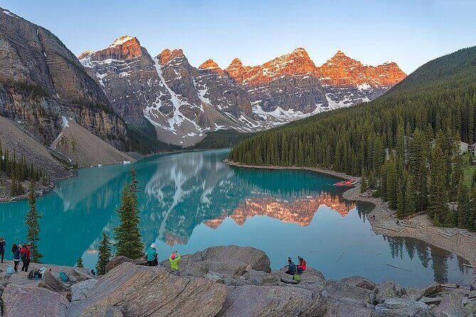 4-7 Hours Private Guided Tour in Lake Moraine and Lake Louise - What Makes This Tour Stand Out