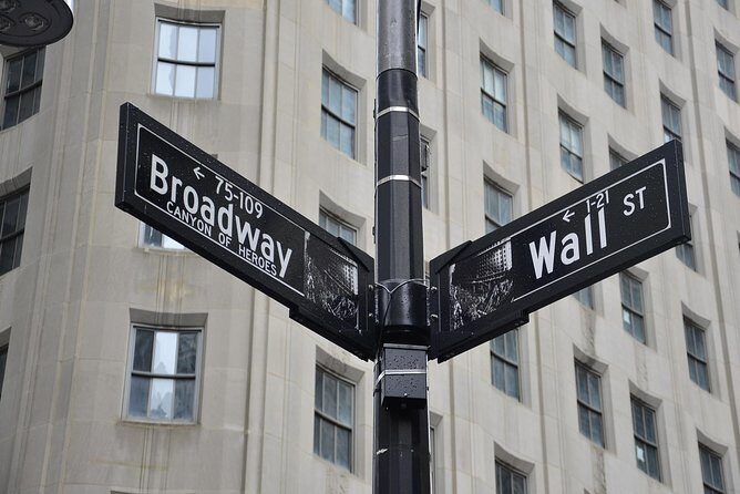 9/11 Memorial, Statue of Liberty and Ellis Island Guided Tour - Detailed Breakdown of the Experience