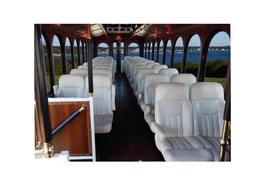 90 Min Scenic Newport Narrated Sightseeing Trolley Tour - The Itinerary: What to Expect on the Ride