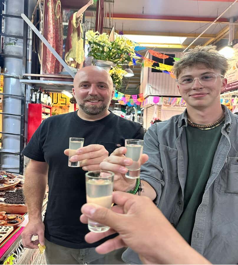 A journey of flavors and history with a chef in the historic center - Detailed Breakdown of the Itinerary