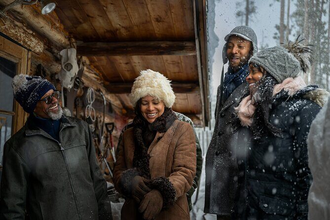 A Joyful Christmas: Private Walking Tour in Quebec - Authentic Experience and Value