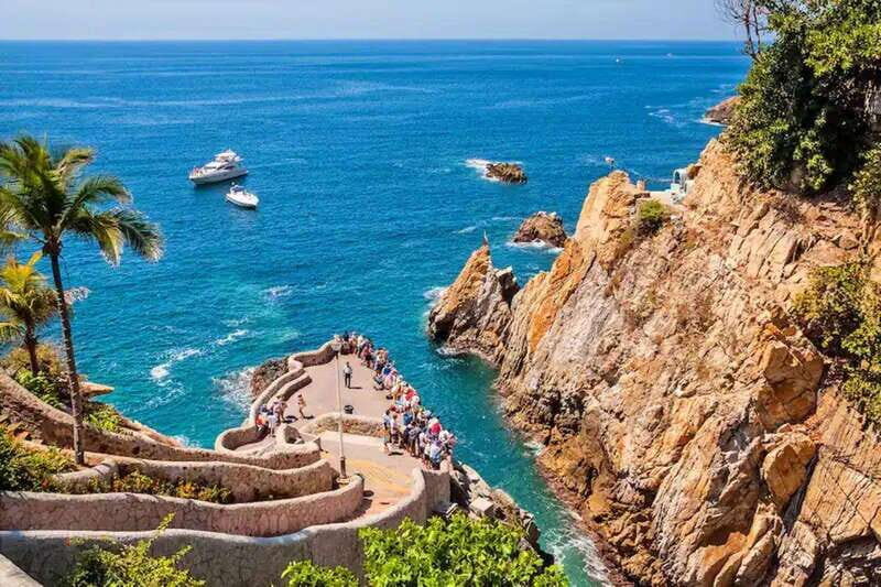 Acapulco: Express Cliff Diving Show Tour - What Travelers Say