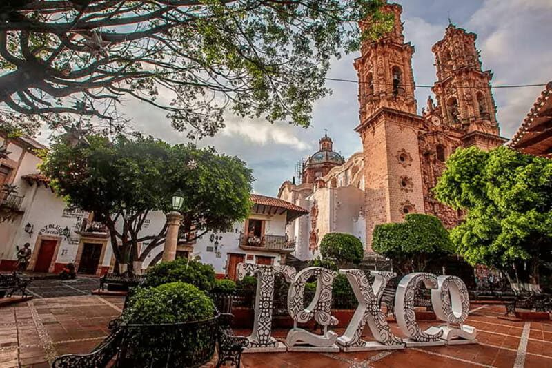 Acapulco to Taxco: One-Day Colonial Silver City Tour - The Journey from Acapulco to Taxco