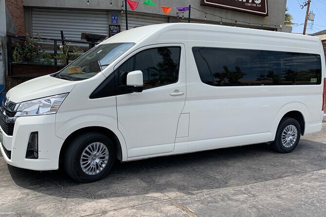 Airport transfers and all - A Deep Dive into the Airport Transfer Experience