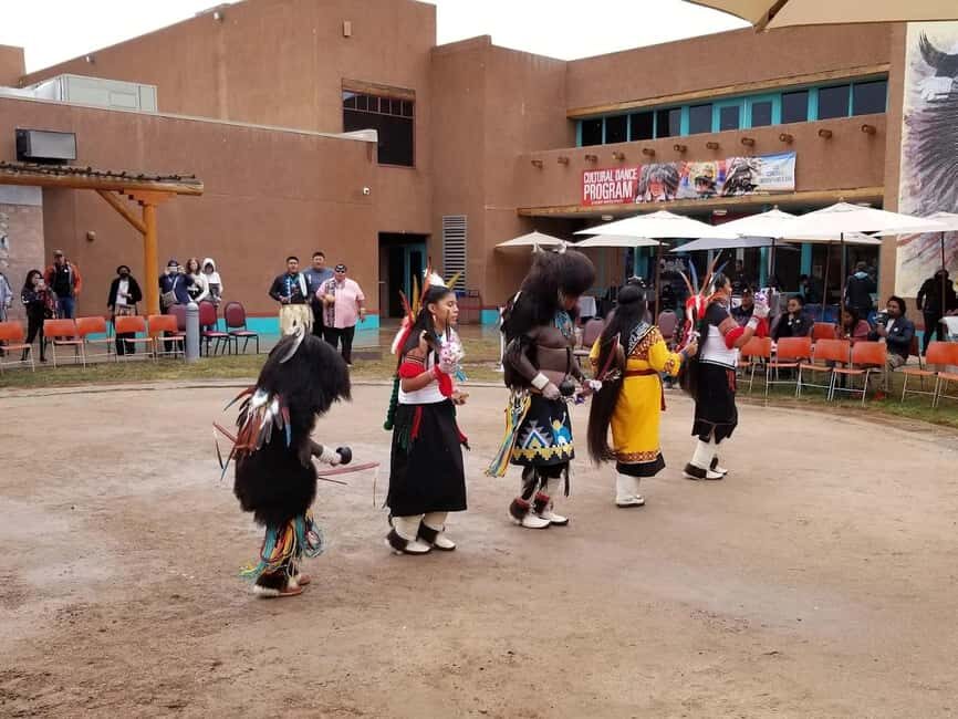 Albuquerque: Private Tour with Driver & Guide - Itinerary Breakdown: What Youll See and Feel