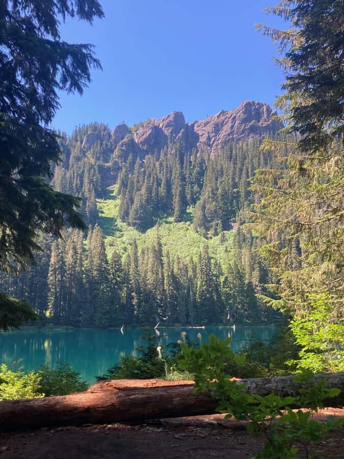 Alpine Lakes Hike In The Gifford Pinchot National Forest - An In-Depth Look at the Experience