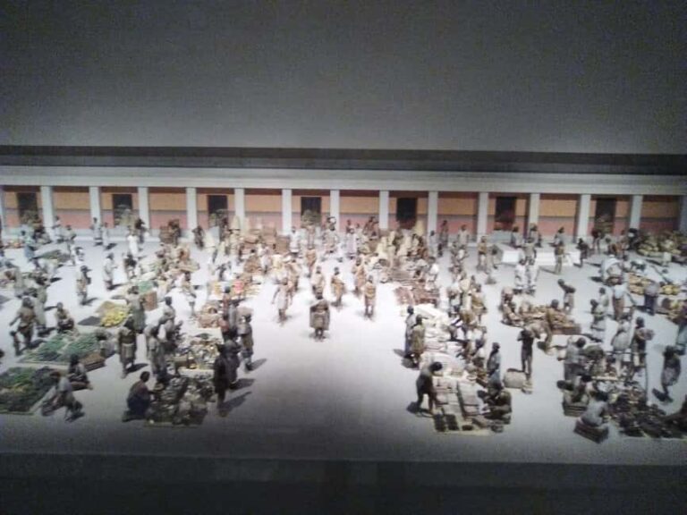 ANTHROPOLOGY MUSEUM & CHAPULTEPEC: Guided Tour - The Tour Itself: What You Can Expect