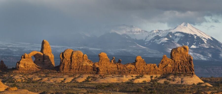 Arches National Park: Half-Day Backcountry Off-Road Tour - Why Travelers Love This Tour