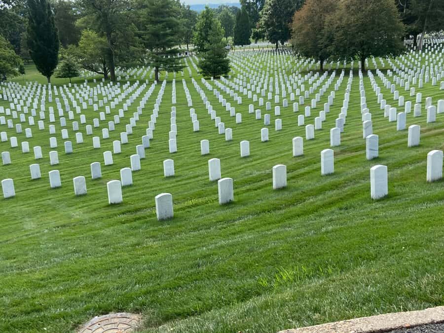 Arlington Cemetery: Private Tour for up to 10 Guests - Who Will Love This Tour?