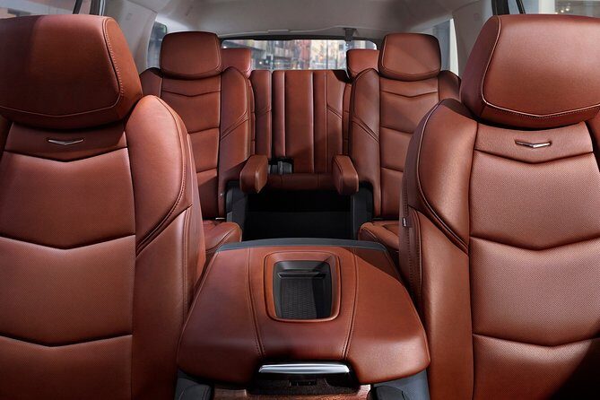 Arrival Private Transfer: Airport LAX to Los Angeles in Luxury SUV - What to Expect During Your Transfer