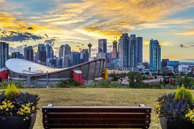 Arrival Transfer: Calgary Airport YYC to Calgary by Business Car - The Experience in Practice