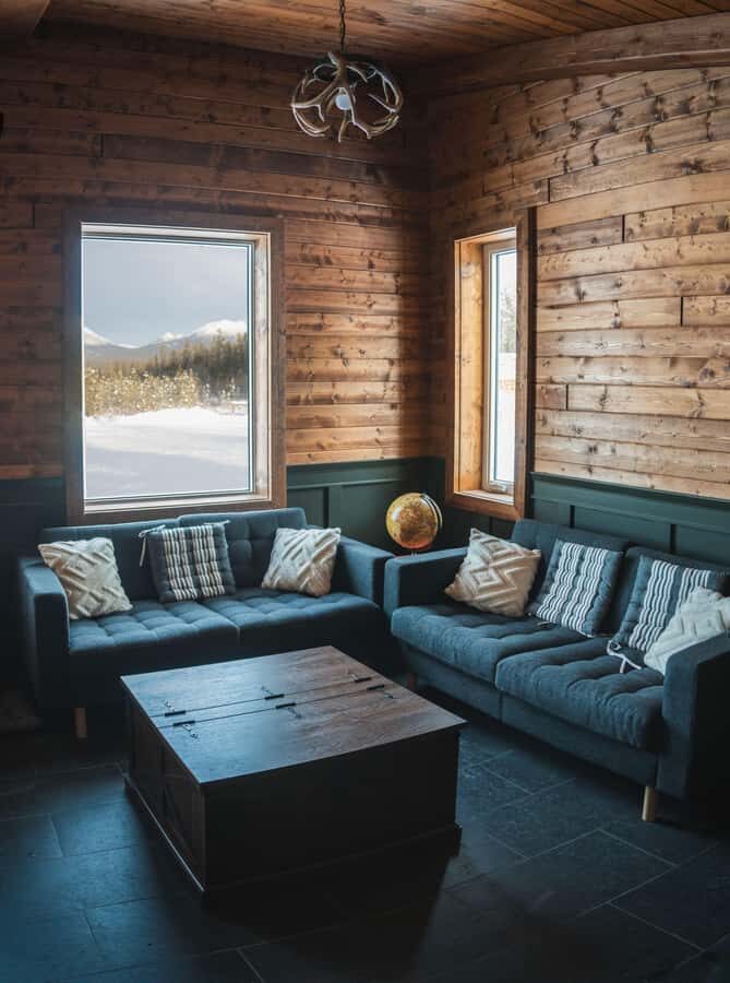 Aurora Lounge: Aurora Viewing Cabin & Bar - In The Sum Up