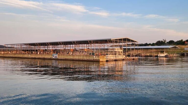 Austin: Lake Travis Boat Rental Grill and Slide - What to Expect on Your Lake Travis Adventure