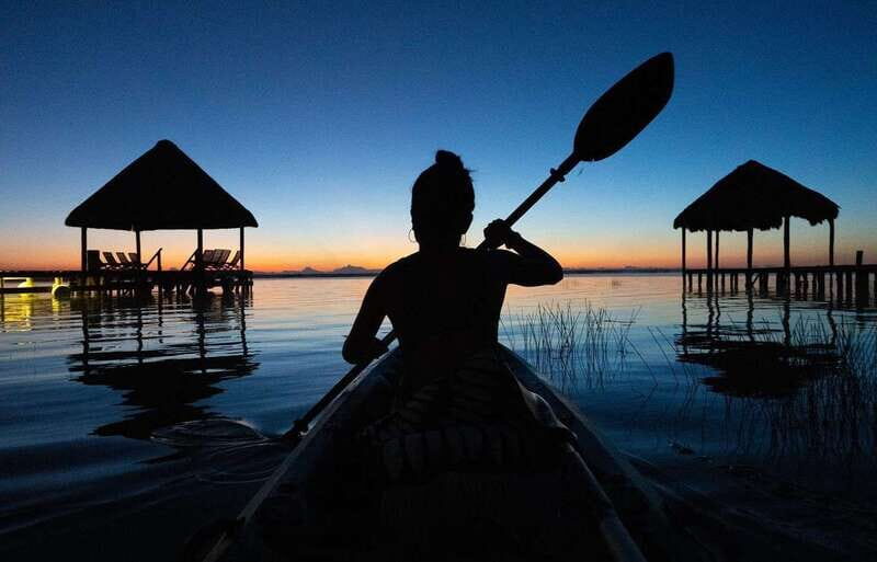 Bacalar: Full Day Kayak Rental in the Lagoon of Seven Colors - Navigating the Lagoon: The Good and the Not-So-Good