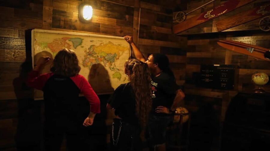 Bakersfield: The Smuggler Escape Room Experience - The Puzzles and Clues