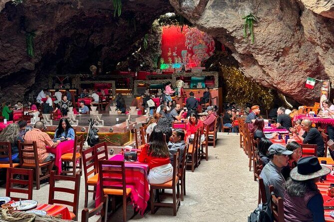 Balloon Flight + Breakfast in cave + Pick-up in Cdmx (Optional) - Who Will Appreciate This Experience?