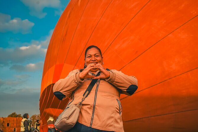 Balloon flight from CDMX with Breakfast in CAVE and Pyramids - The Value of This Experience