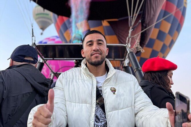 Balloon Flight over Teotihuacan with Breakfast in Cueva - The Transfer and Approach