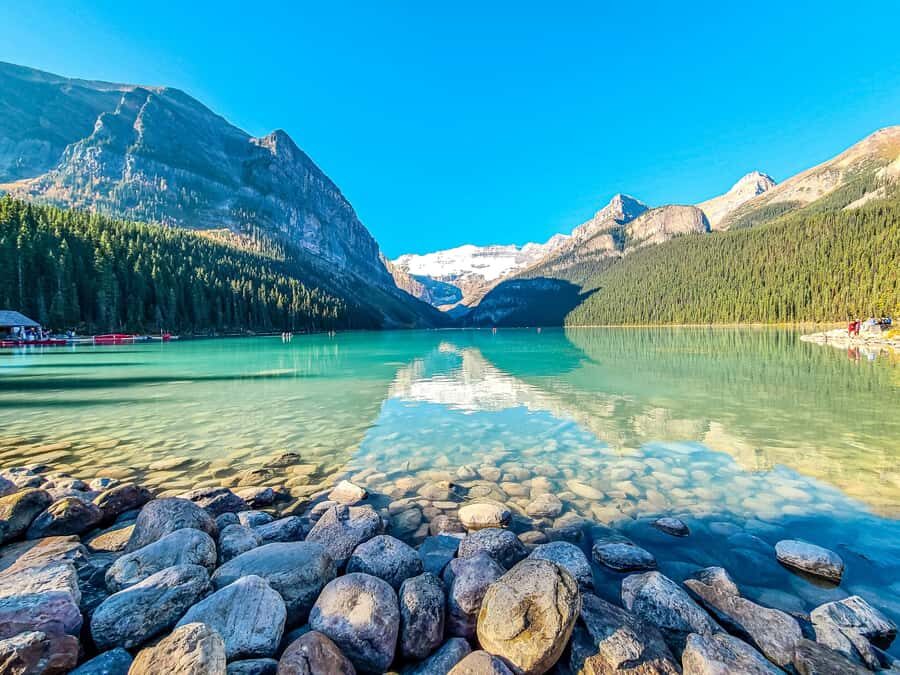 Banff: Lake Louise,Moraine, Minnewanka, Emerald Lake & Banff - Authentic Insights from Travelers