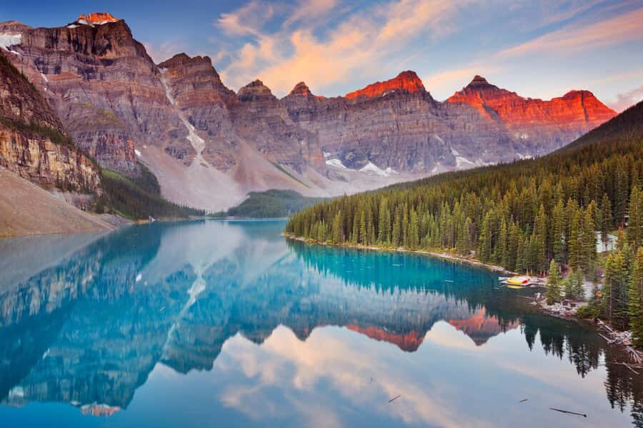 Banff: Moraine, Peyto, Bow, Lake Louise & Johnston Canyon - What Makes This Tour a Good Deal?
