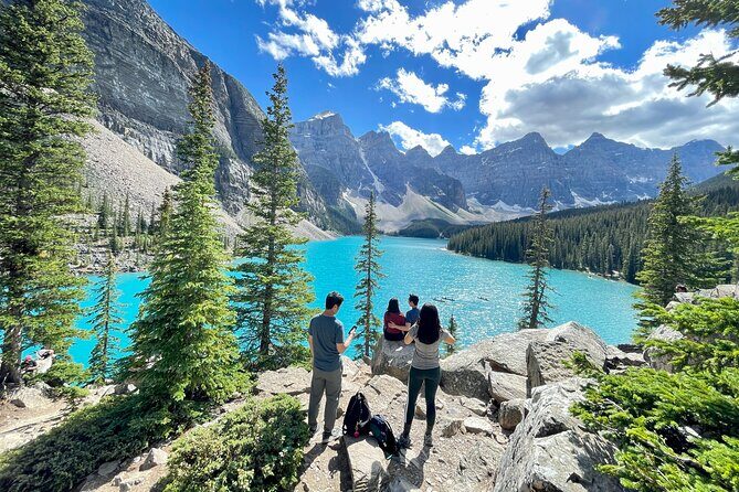 Banff Nat'l Park with Moraine Lake & Lake Louise | Private Tour - Moraine Lake: The Scenic Showstopper
