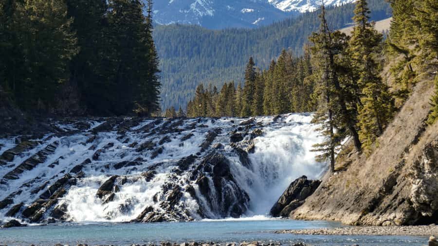 Banff: Winter Day Tour with Banff Gondola & Johnston Canyon - Johnston Canyon: Frozen Waterfalls and Limestone Walls