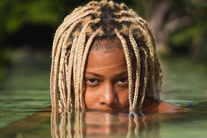 Beach and Jungle Lifestyle Portraits by Viktoriya - Analyzing the Value