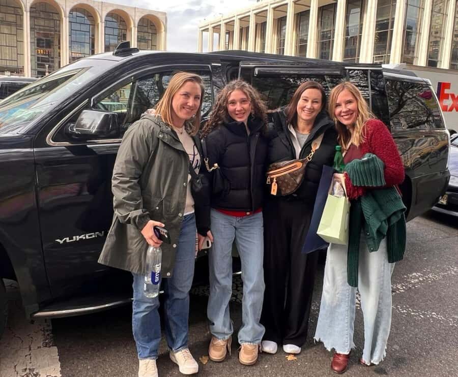 Best of NYC: Top-Rated Gossip Girl Tv Locations Bus Tour - The Value of the Experience