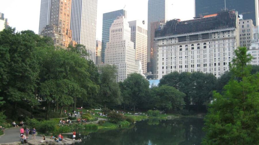 Best of Philadelphia: Private Walking Tour with a Local - Who Should Consider This Tour?