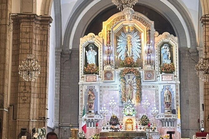 BETWEEN MILAGROS FLAVORS AND SECRETS Urban Tour - Practical Details and What to Expect