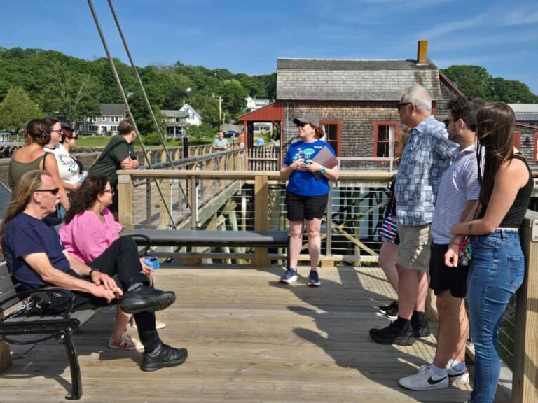 Boothbay Harbor: Boos and Brews Walking Ghost Tour - What to Expect from the Ghost Tour