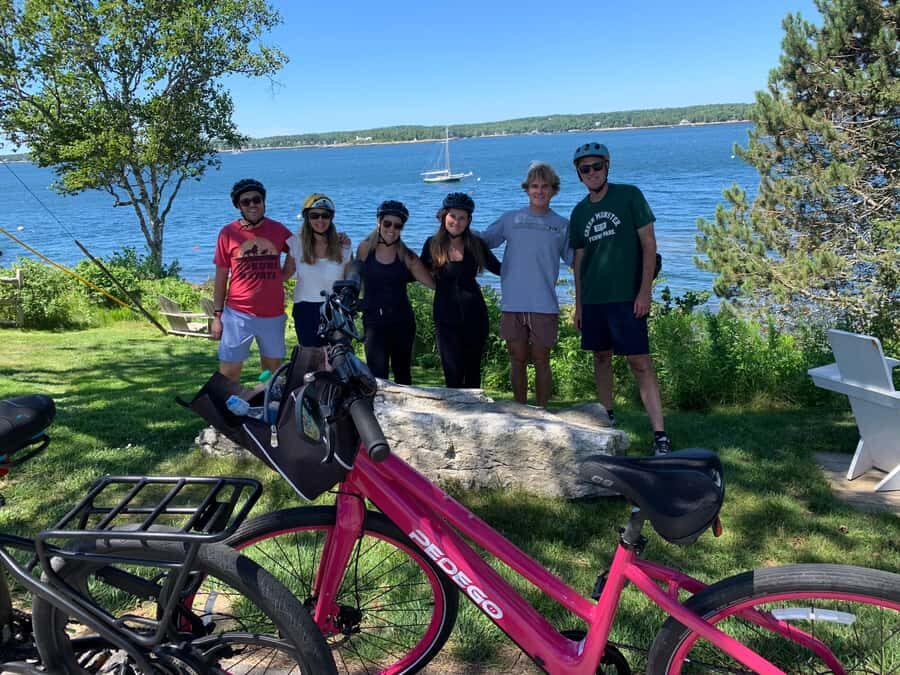 Boothbay Harbor: Joy Ride E-Bike Tour with Art Studio Visit - Who Will Love This Tour?