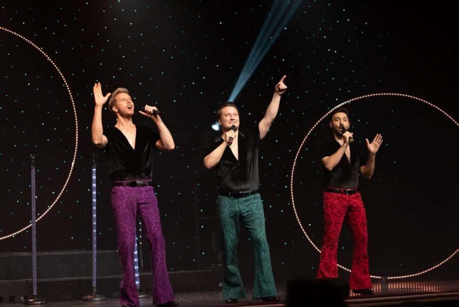 Branson: Back to the Bee Gees Show Ticket - The Experience and Atmosphere