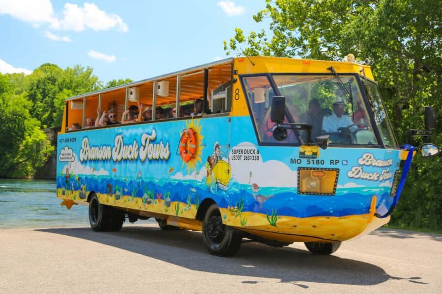 Branson: Duck Tours - The Experience in Context