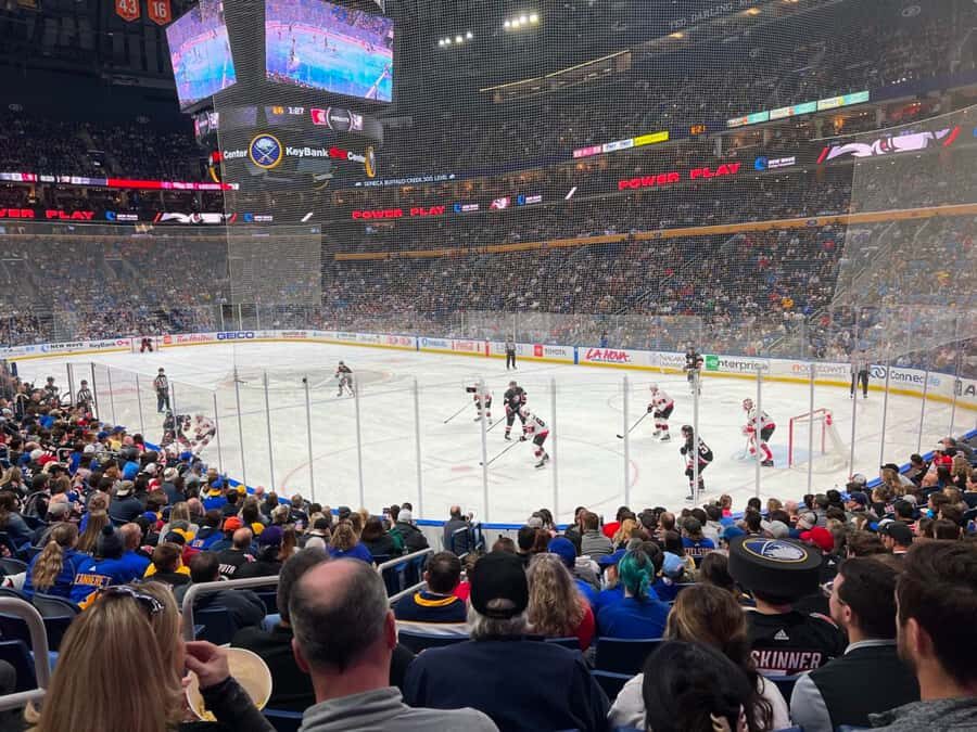 Buffalo: Buffalo Sabres Ice Hockey Game Ticket - What To Expect on Game Day