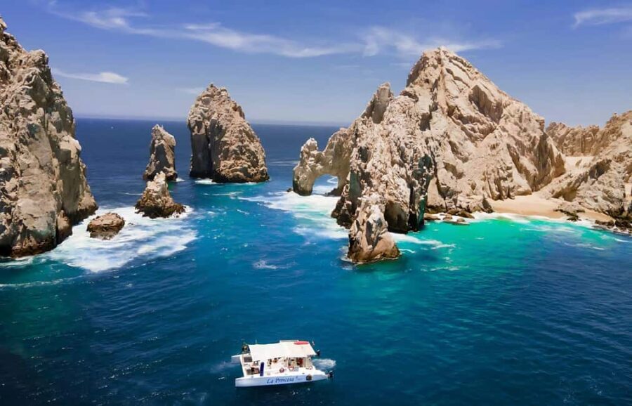 Cabo Catamaran Cruise  Arch, Snorkeling, Open Bar & Snacks - The Itinerary: What to Expect During Your 2 Hours