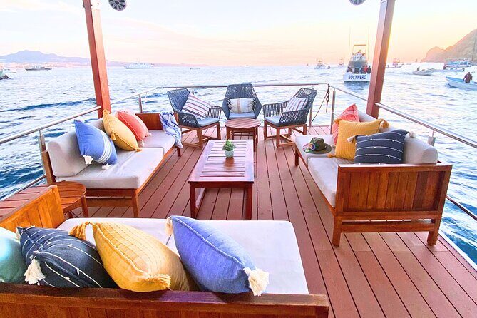 Cabo Private Catamaran, Chill Experience with Sup and float mat - Who Will Love This Tour?