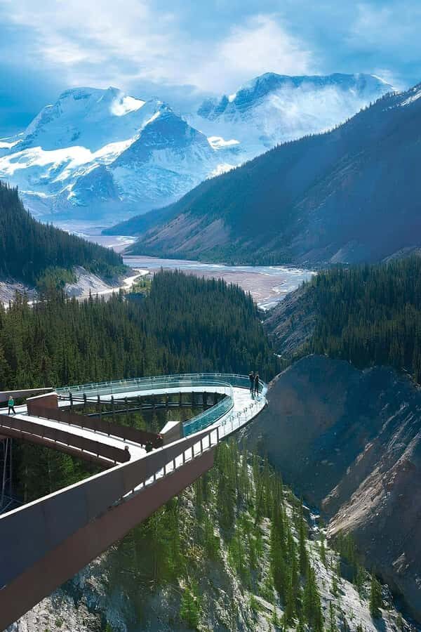 Calgary Banff: Columbia Icefield, Skywalk, and Lakes DayTour - Lakes and Waterfalls