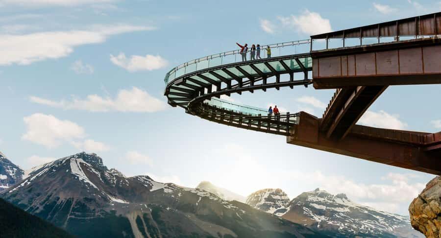 Calgary/Banff : Columbia Icefield, Skywalk, Crowfoot & lakes - The Value of This Tour