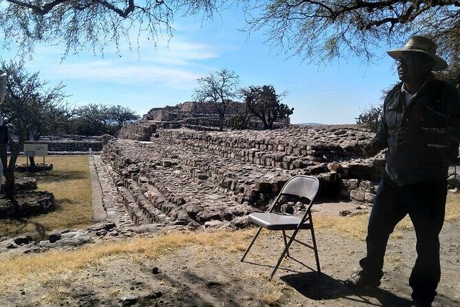 Cañada de la Virgen Archeological Site Tour - The Group and Transportation
