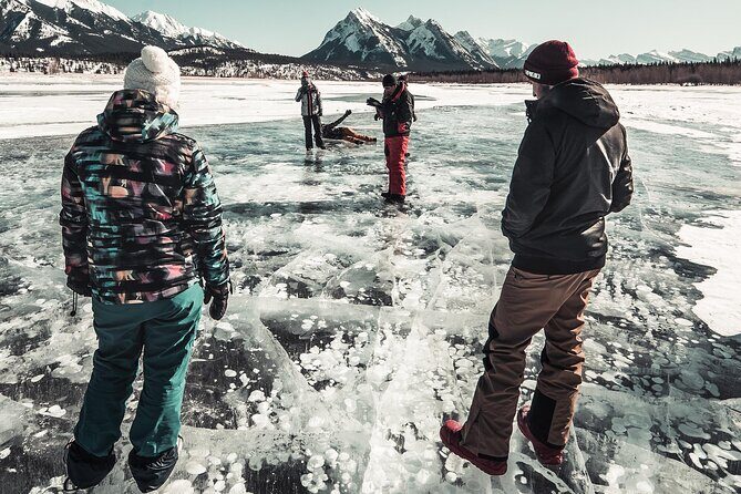 Canadian Rockies Abraham Lake Ice Bubbles Helicopter Tour - An In-Depth Look at the Tour Experience