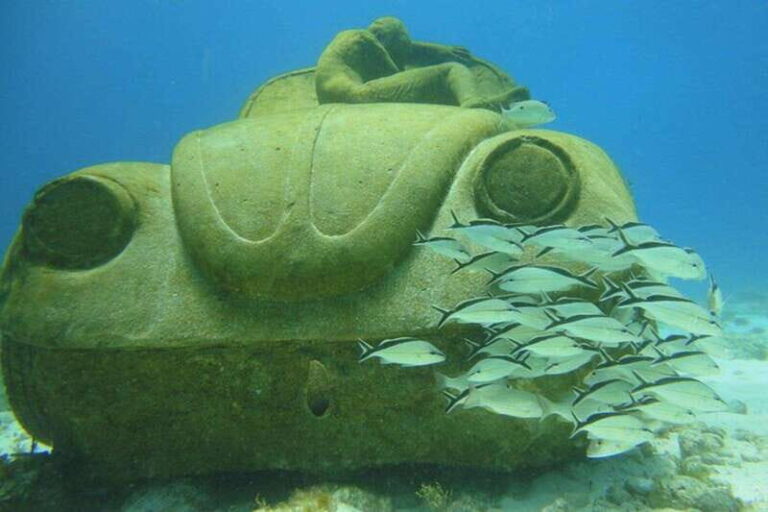 Cancun: Beginner Scuba Diving at Underwater Museum - The Pros and Cons