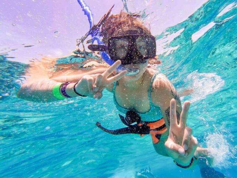 Cancun: Isla Mujeres Catamaran Tour with Open Bar of Drinks - Whats Included & Whats Extra